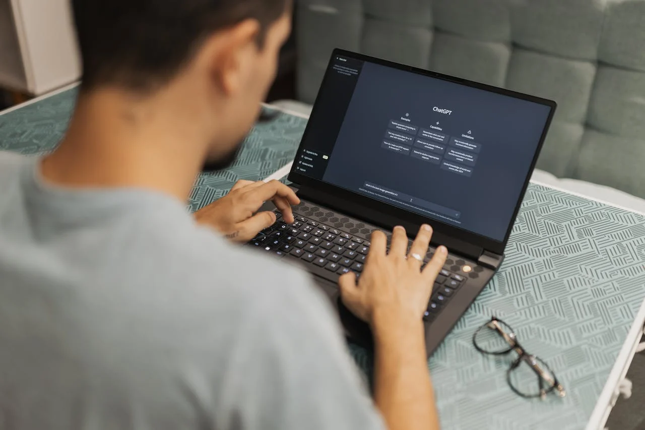 Silverback AI Chatbot Assistant