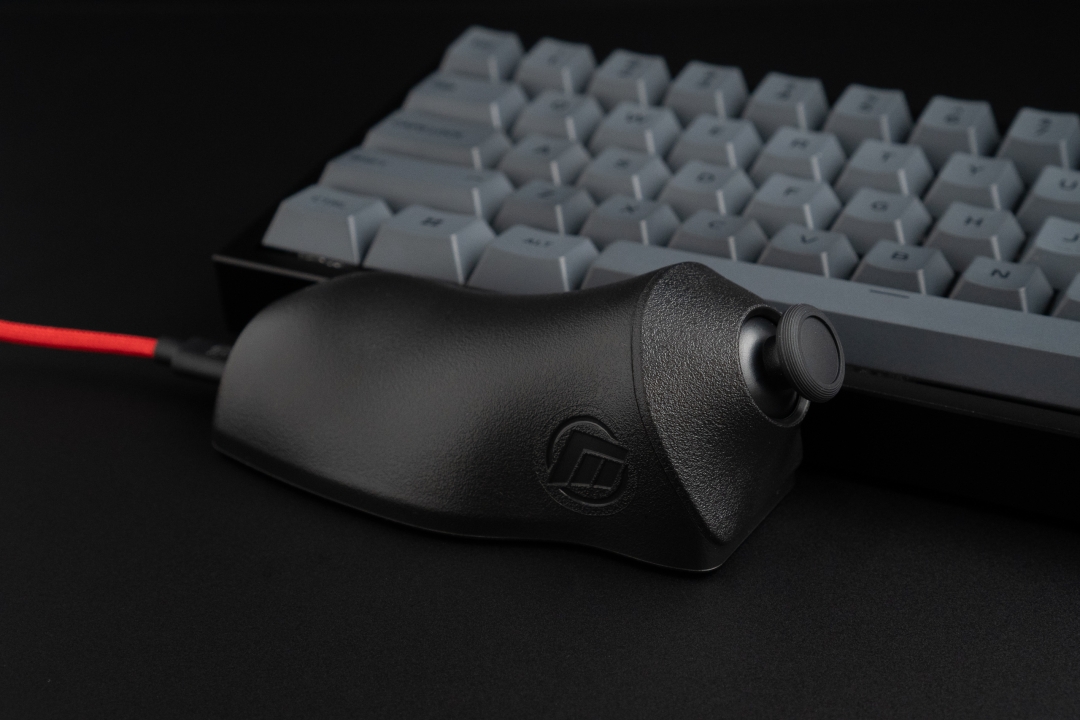 MaxxStick Introduces the Ergo Pro, Its First Mass-Produced Keyboard Joystick for PC Gaming