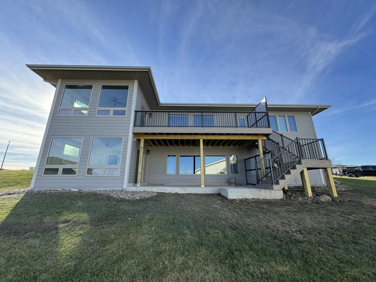 After Over 1,000+ Iowa Families Serviced, Busy Builders Now Builds Custom Homes